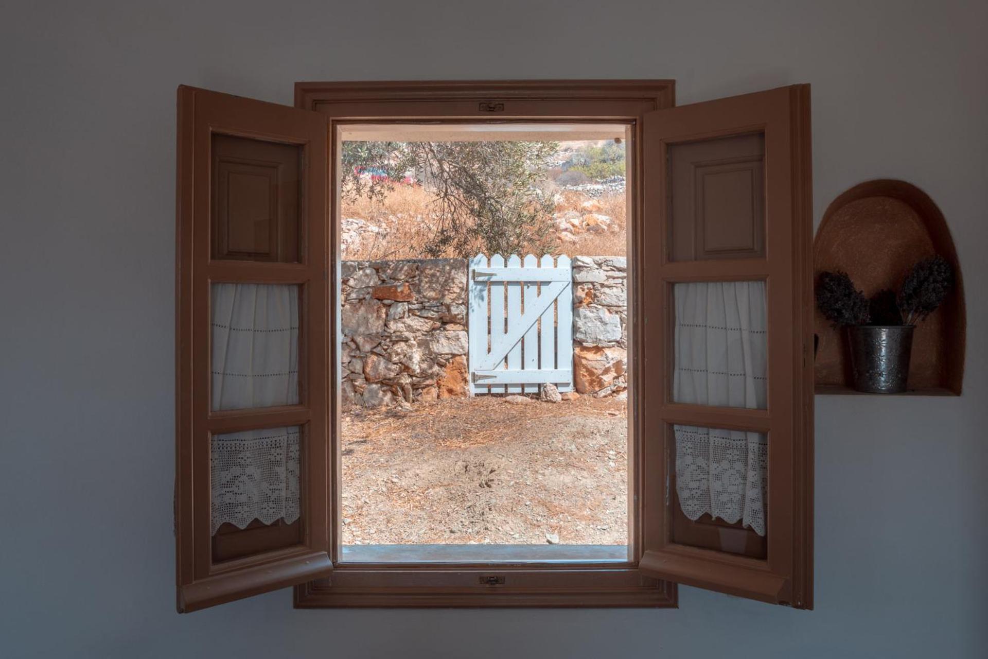 Xaraki Traditional Houses Folegandros Town ภายนอก รูปภาพ